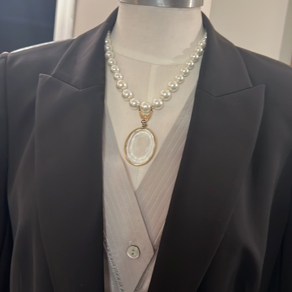 Inclan Studio sleeveless top - Picture 8 of 9